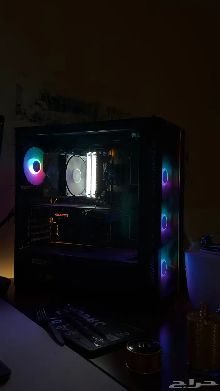 للبيع بي سي 32 قيقا رام 2060 سوبر 1