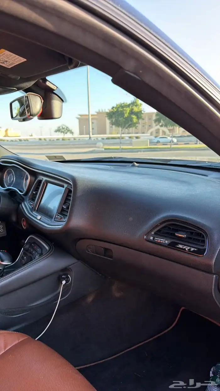 تشالنجر SRT 2015 6.4 لون نادر 12