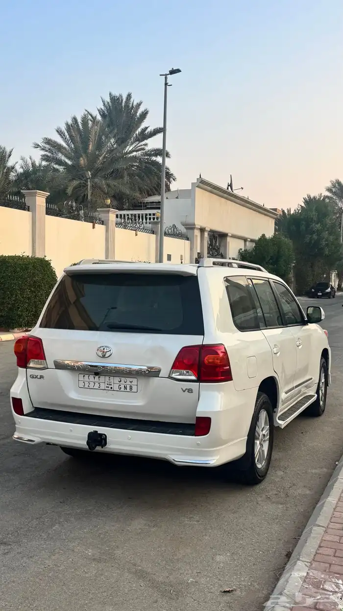 لاندكروزر 2012 6