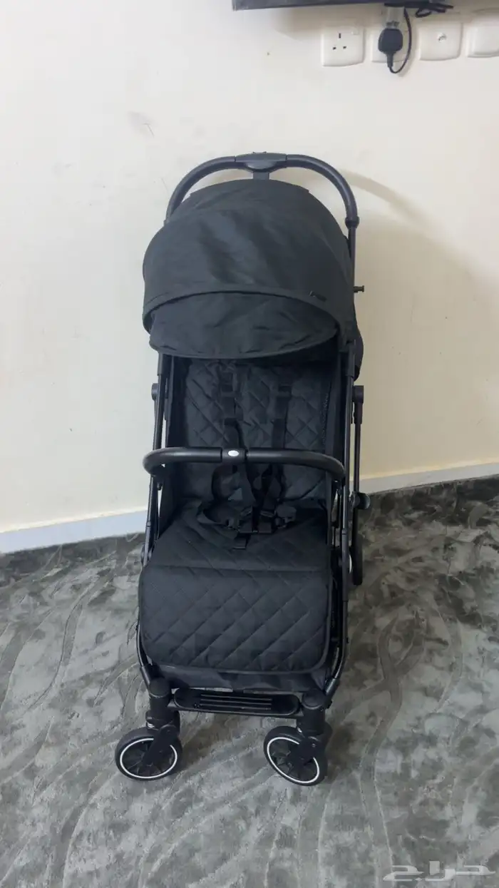 عربه اطفال تصعد االطيارة 0