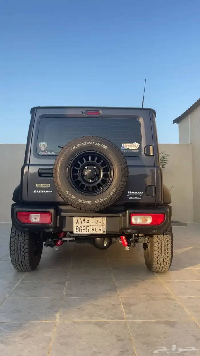 سوزوكي جمني 2024 3