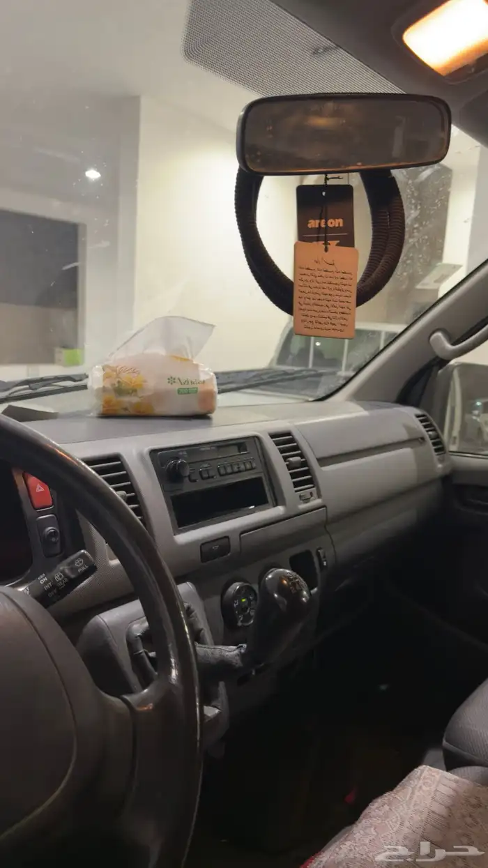 تويوتا باص هايس 2012 وكاله ممشى قليل للبيع 25