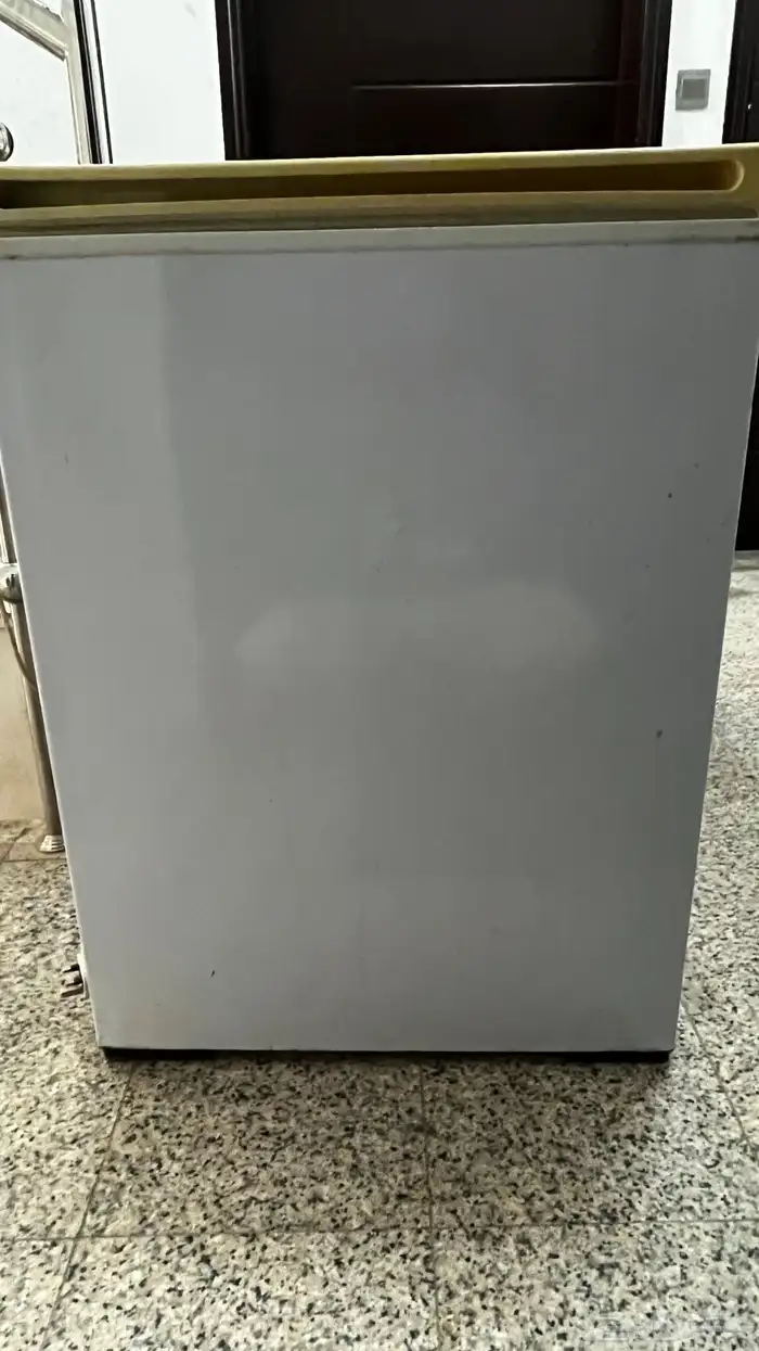 فريزر للبيع صناعة اماراتية 3