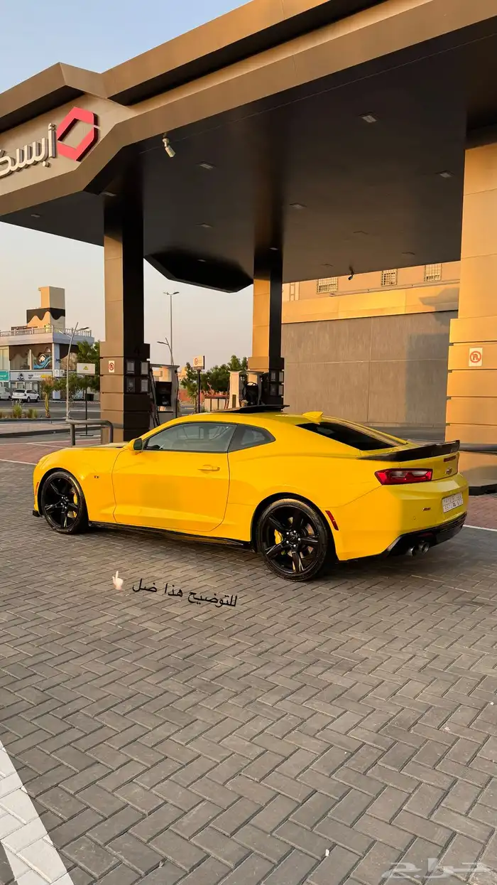 كومارو محرك V8 اعلى فئة 3