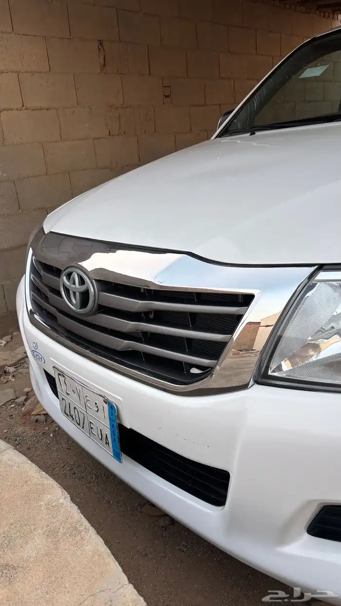 شبك هايلوكس اصلي وكاله استخدام اقل من شهر 0