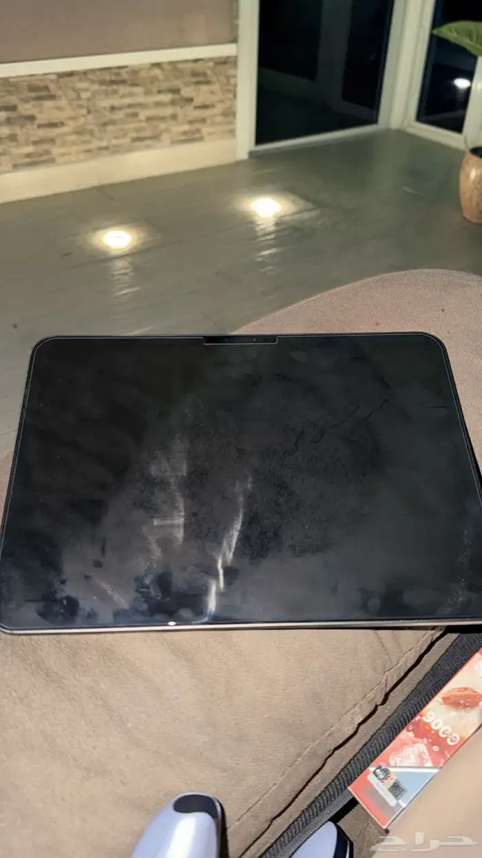 ايباد برو M4 نظيف جدا 1