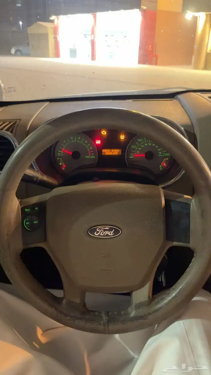 فورد اكسبلور بيك اب 6