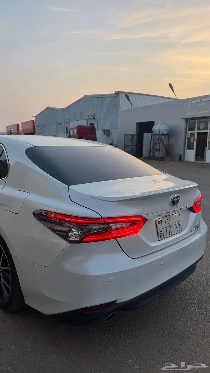 سطبات وانوار وشمعات كامري قراندي مكحله 2024 7