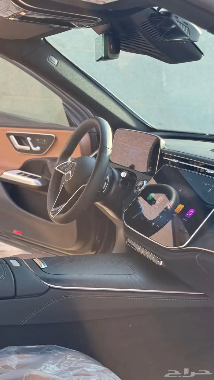 مرسيدس E200 بحالة الوكالة ( جديد ) 31