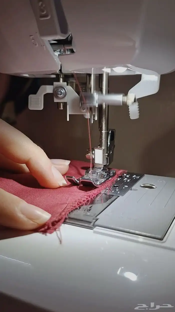 احتاج خياط عبايات 0