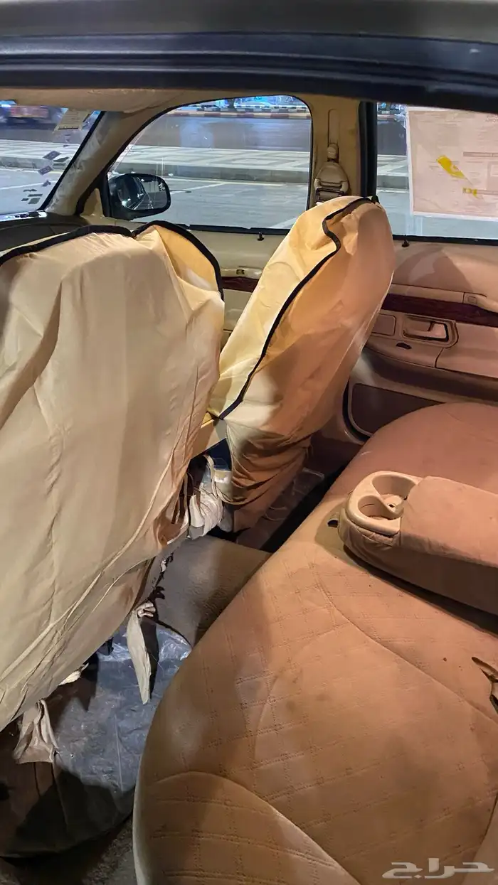 فورد ماركيز 2000 8