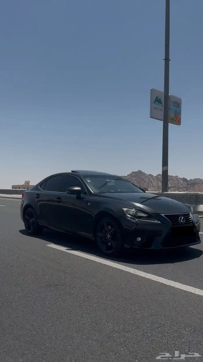 لكزس is350 2015 1