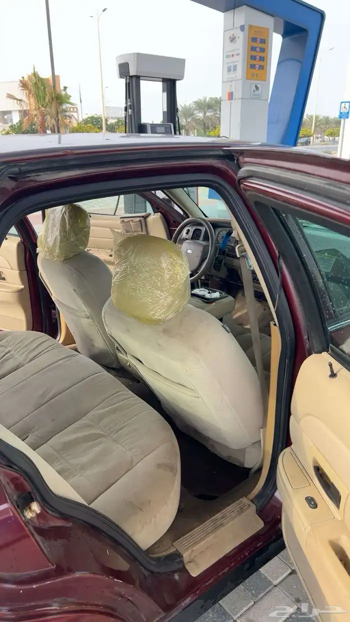 فورد فكتوريا 12