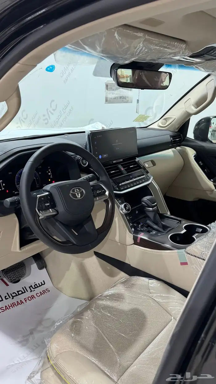 تويوتا   لاندكروزر - 2025 - GXR - L4 - بنزين - عبداللطيف 3