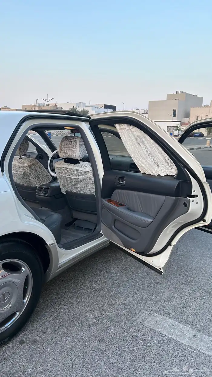 لكزس LS400 1999 بحالة الوكالة بدي وكالة 33