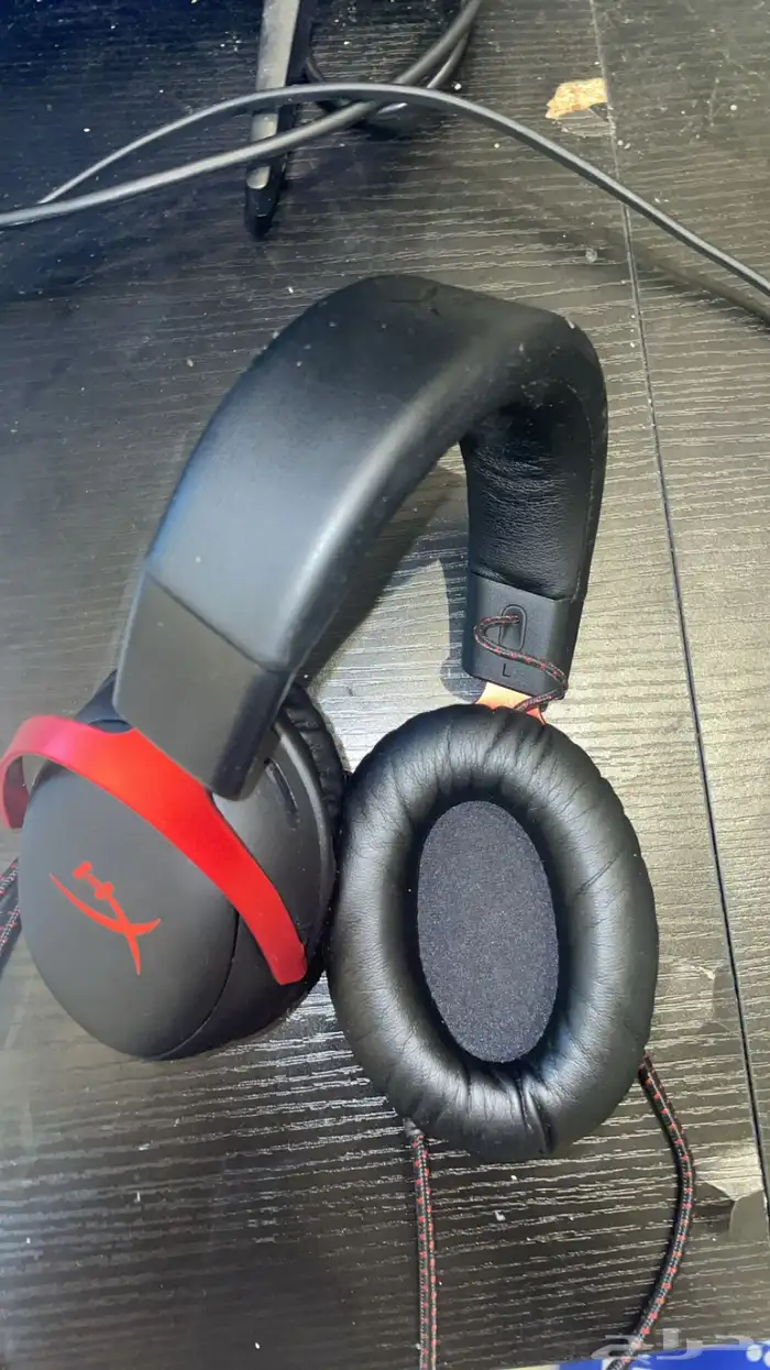 للبيع  Xbox Series S   سماعة HyperX Cloud III احترافية 15