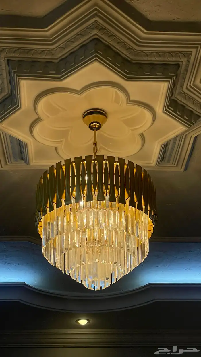 ثريا كرستال 0