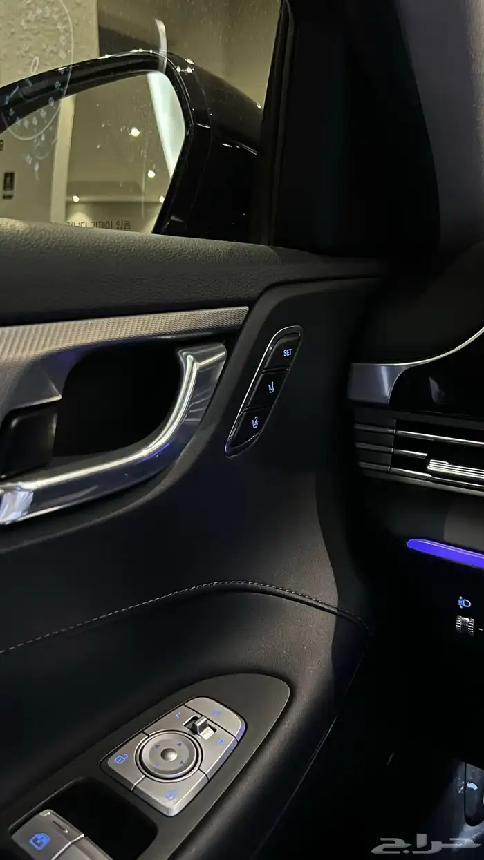 ازيرا ( كاليجرافي ) 2020 ( بنزين 6V ) فل اوبشن ديجيتال 18