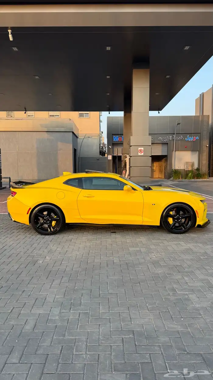 كومارو محرك V8 اعلى فئة 6