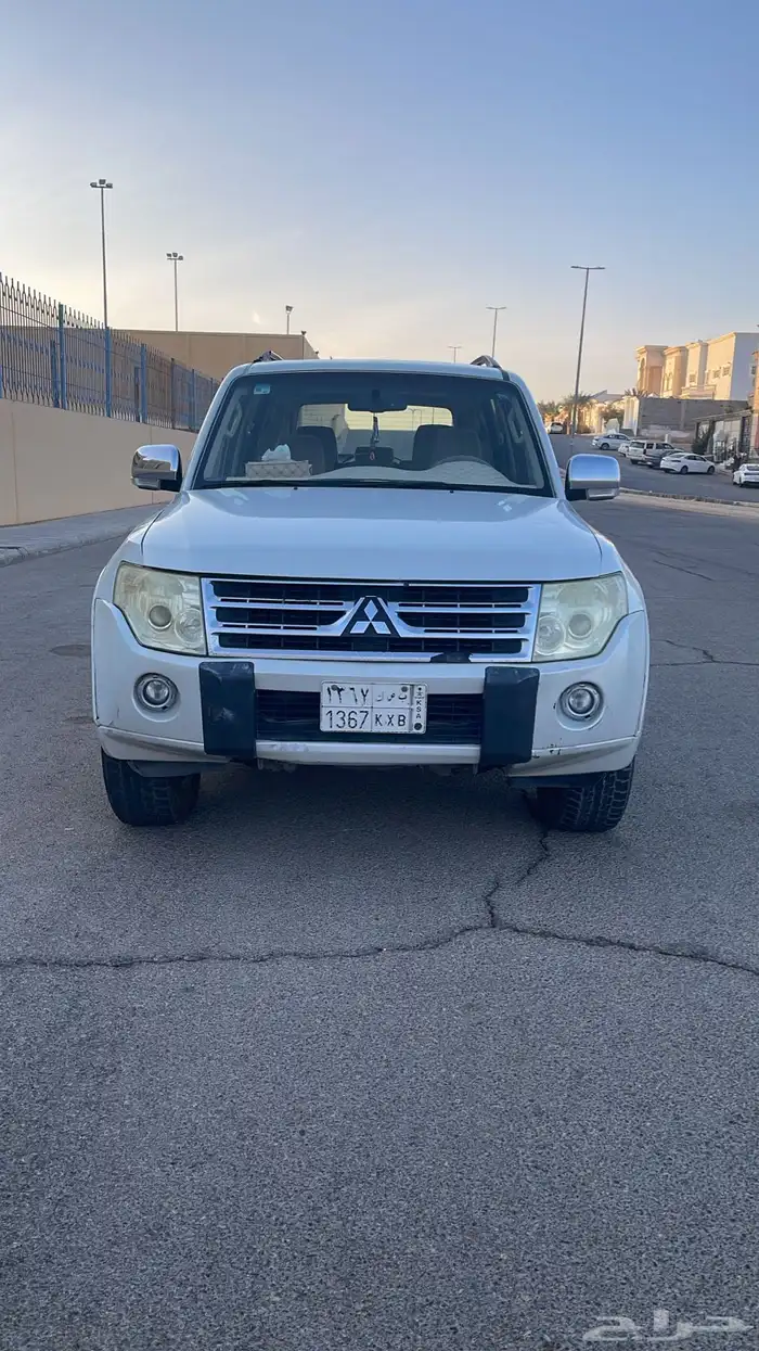 باجيرو 2010 10