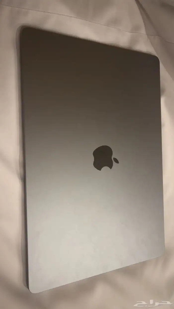 ماك بوك للبيع 1
