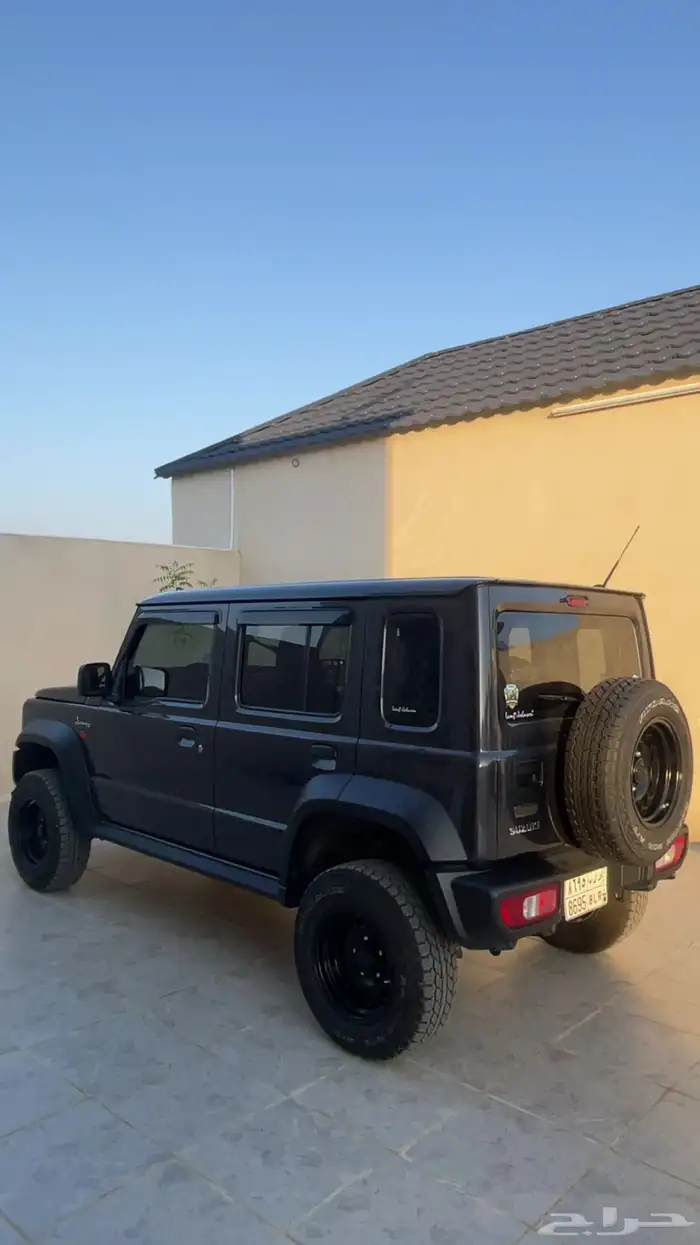 سوزوكي جمني 2024 2