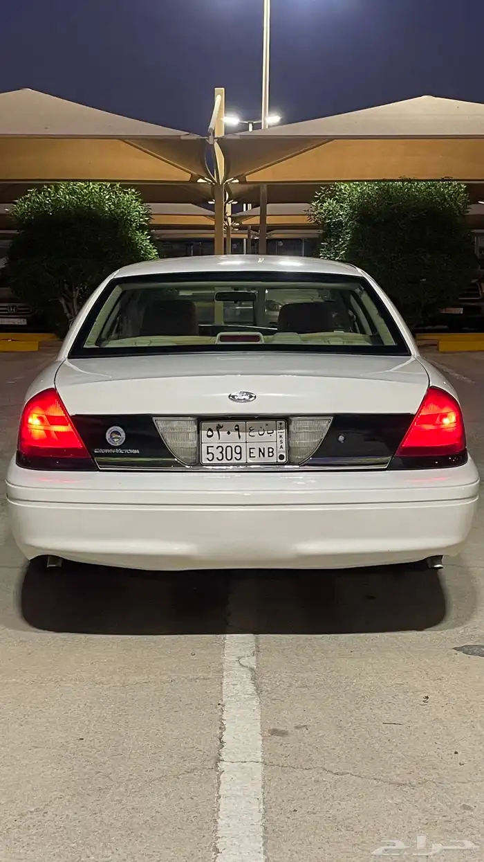 فورد 2011 بوليسي 6