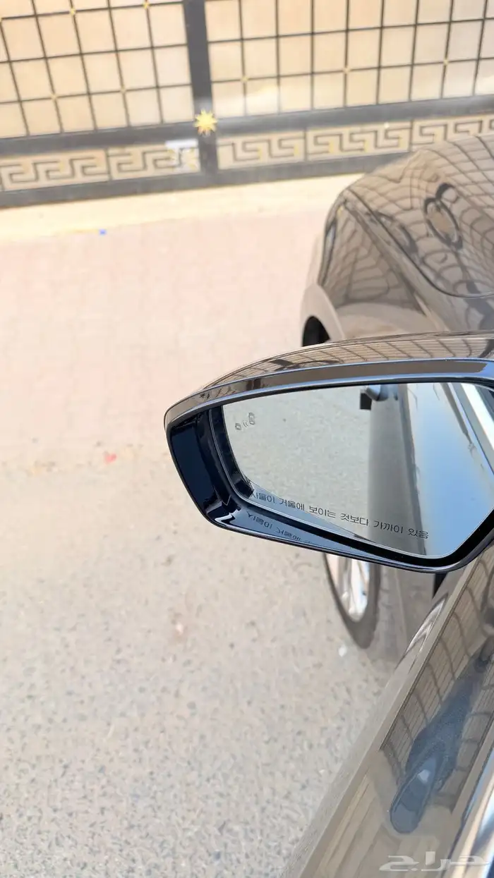 ازيرا 2022 ( بنزين 6V ) مواصفات خاصه كلقرافك بحالة الوكالة 9