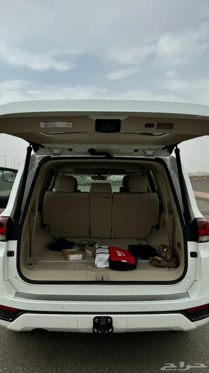 لاندكروزر 2022 L4 16