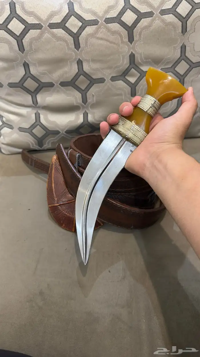 جنبيه يمينه 1