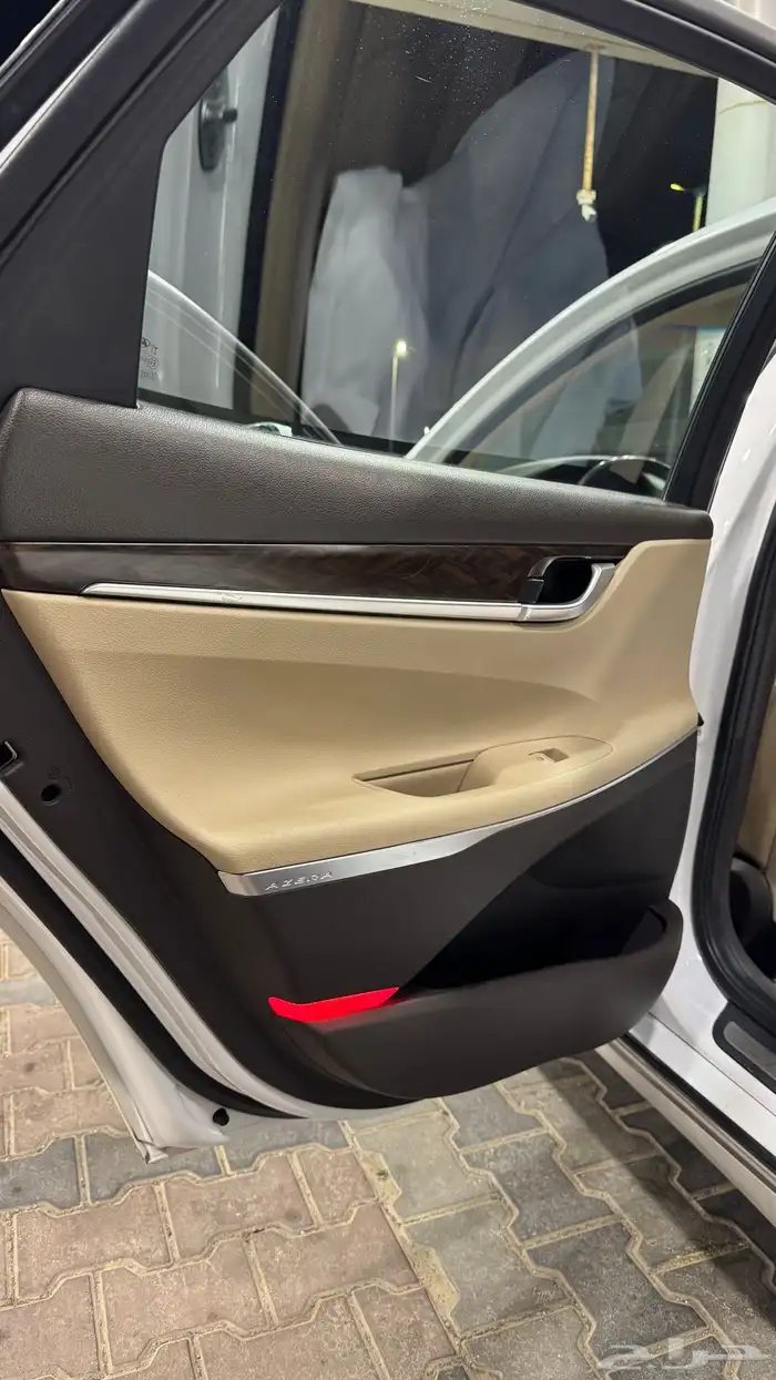 ازيرا 2019 وارد المجدوعي للبيع 17