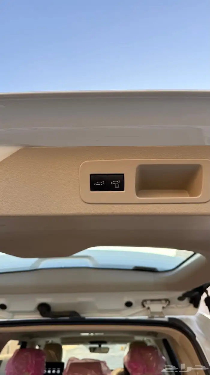 لاندكروزر 2022 L4 سعودي 16