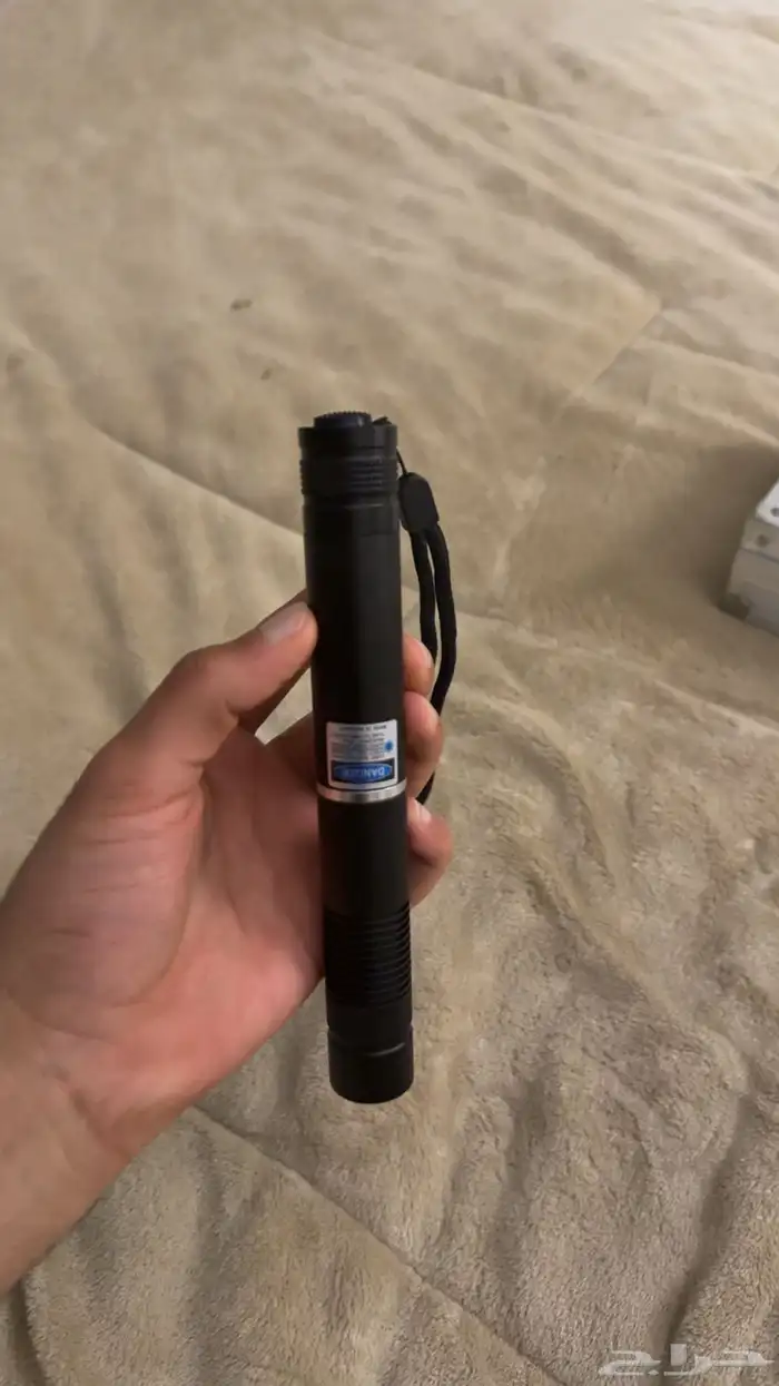 ليزر ازرق مسفات بعيده 2