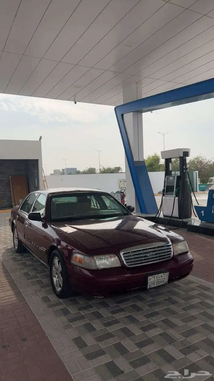 فورد فكتوريا 1