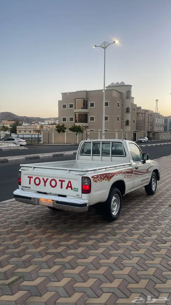 هايلكس 2002 21