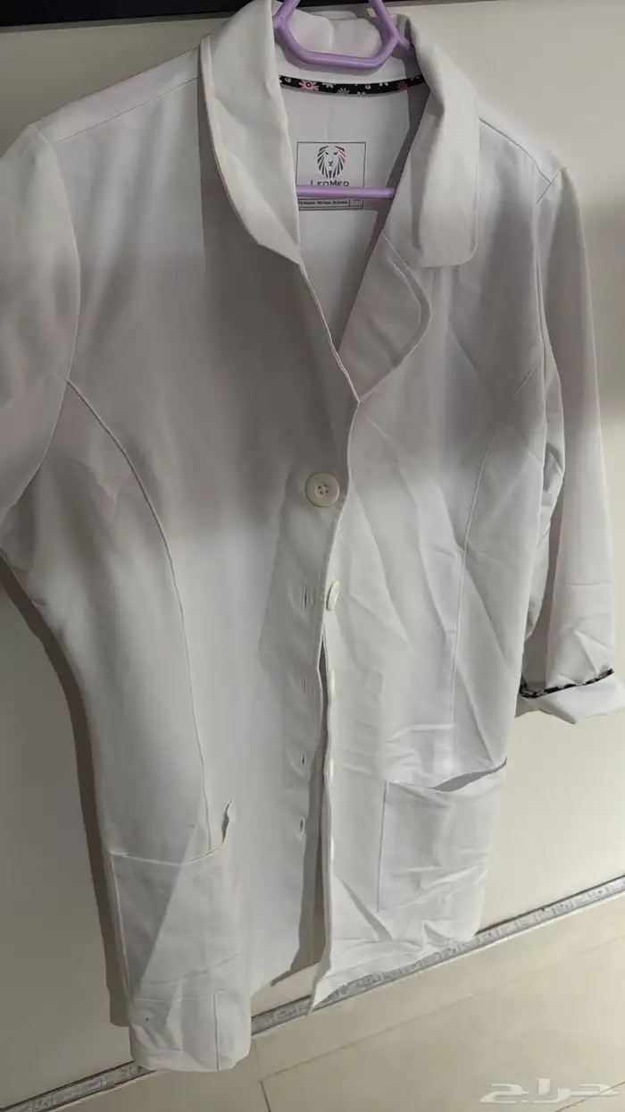 سكراب مقاس M نظيف لبسه وحدة مكان الشراء زي  ب 300 نتفاوض 2