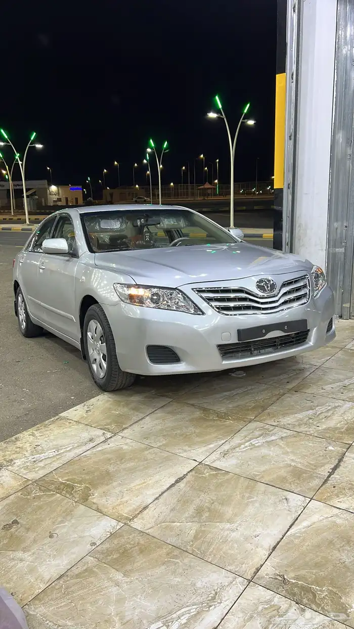 كامري 2011 قير عادي 1