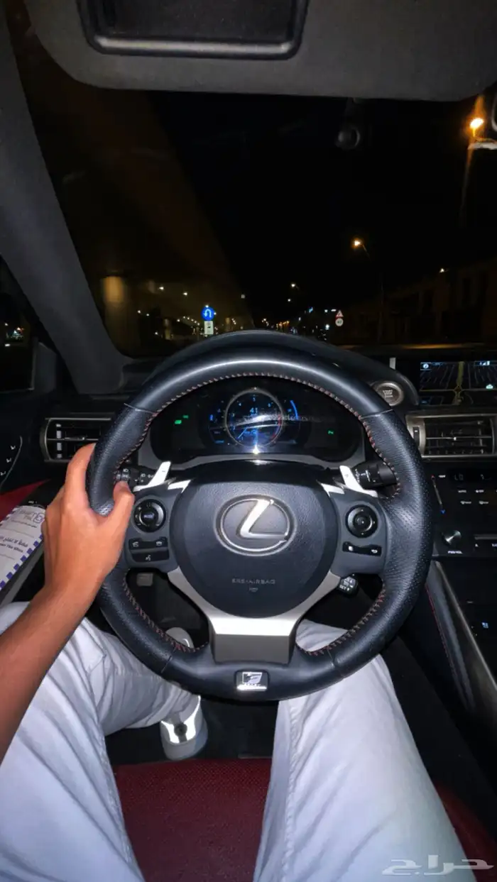 لكزس is350 اف سبورت وكاله 12