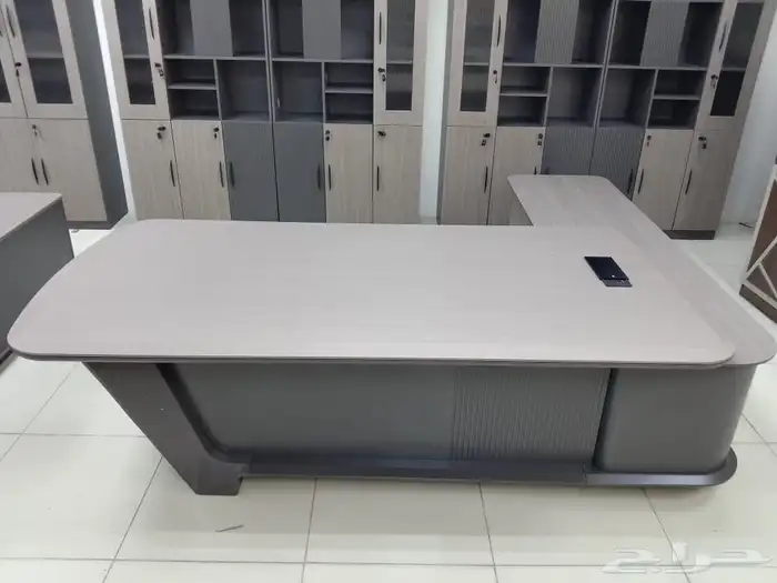 مكاتب دواليب كراسي 9