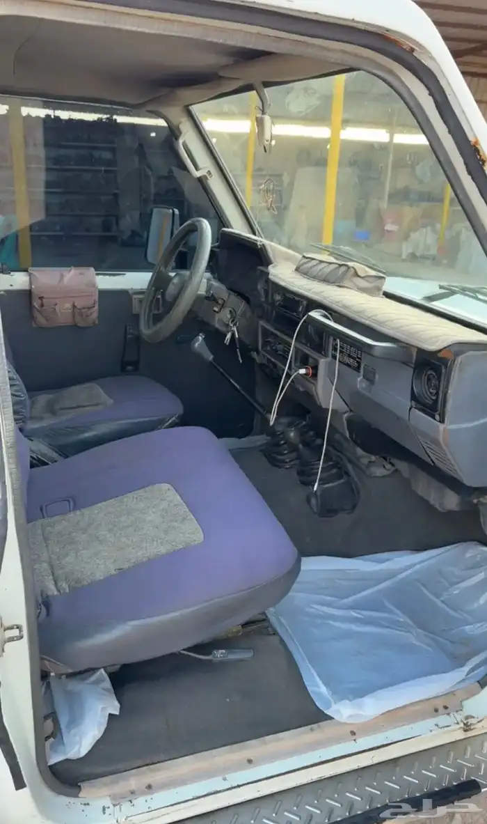 البيع جيب ربع تويوتا موديل 88 4