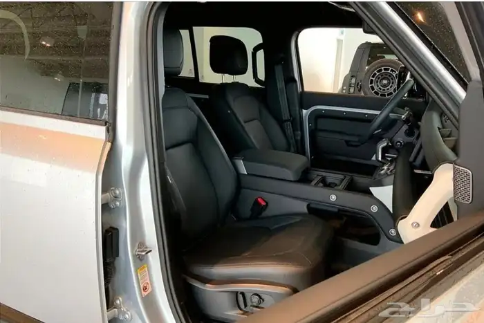 لاند روفر ديفندر Defender 110 X-Dynamic SE موديل 2024 11