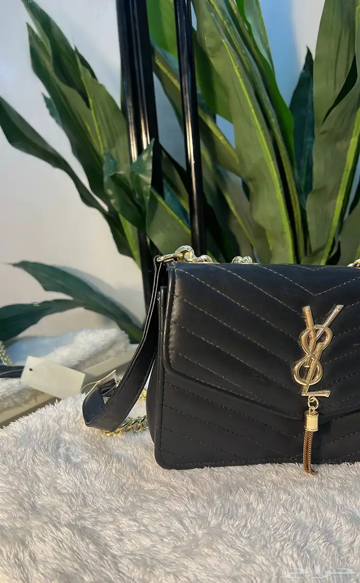 جميع الاشناط 35 ريال فقط بيع ربع درزن ونص وبالدرزن 23