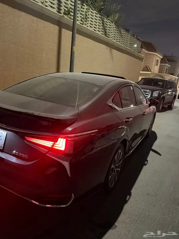 لكزس es250 اسود 4