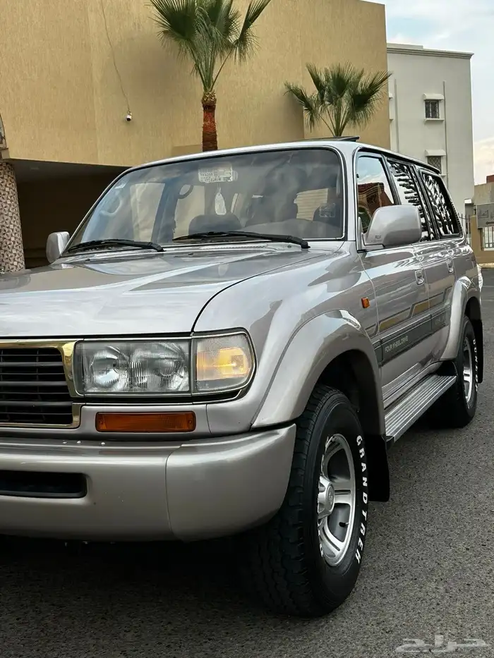 لاندكروزر في اكس ار ليمتد مخزن 1997 10