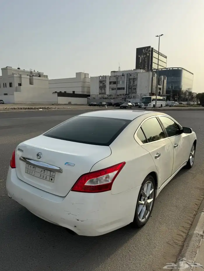 للبيع نيسان مكسيما 2010 3
