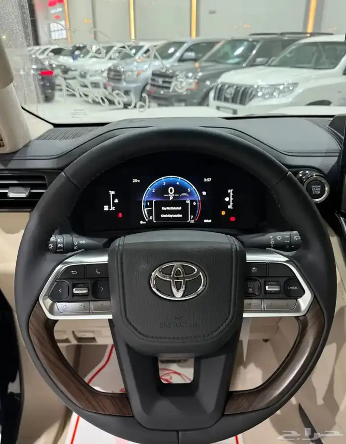 لاندكروزر جكسار 2026 L4 سعودي فل كامل اصفار لوحات 5