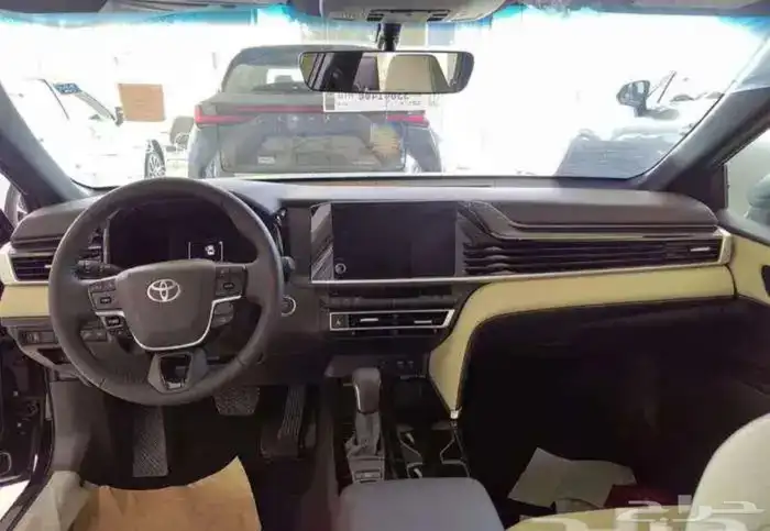 كامري 2025 لون اسود LE فتحة سقف ( اقل سعر) 2