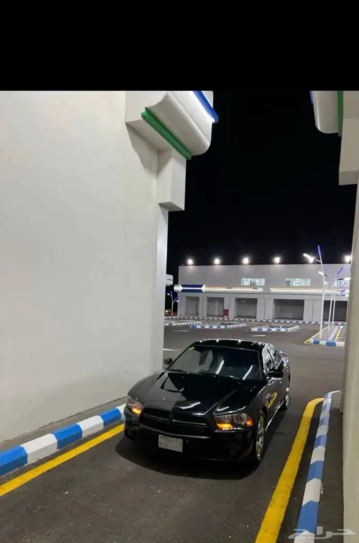 دودج تشارجر v8 13