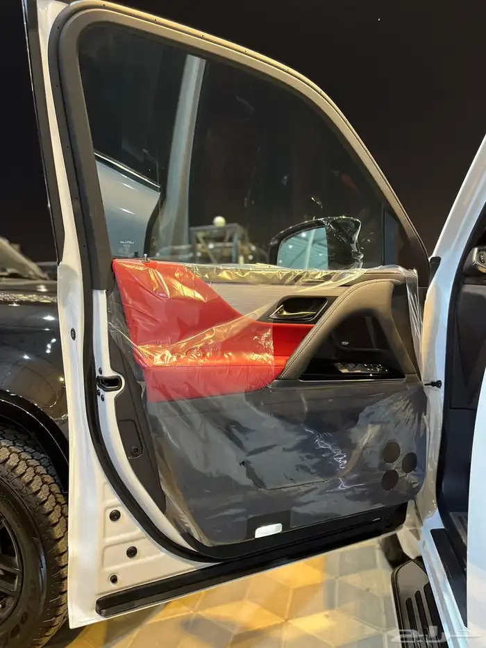 لكزس اف سبورت الساير 2025 10