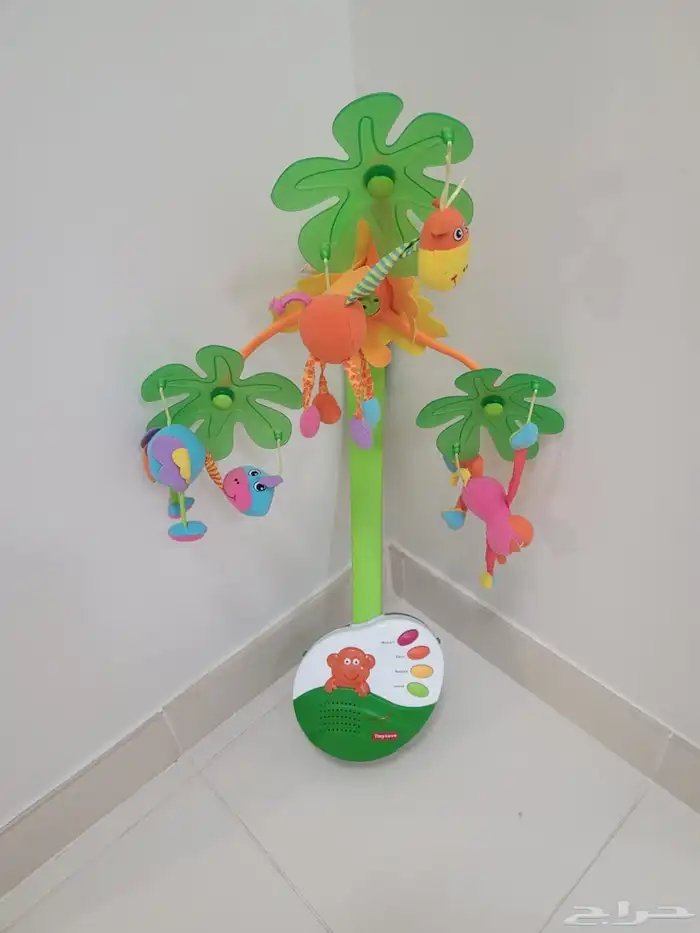 لعبة لسرير الاطفال 0